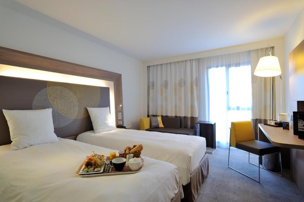 Classic Double Room with Bathtub,192644359:JPEG